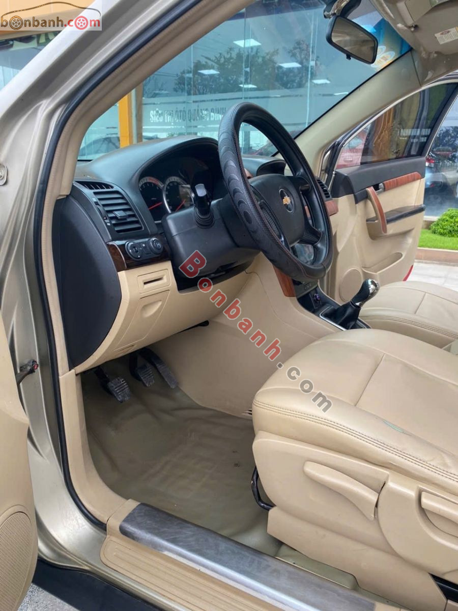 Bán ô tô Chevrolet Captiva LT 2.4 MT - 2009 - xe cũ