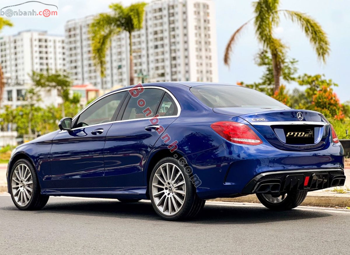 Bán ô tô Mercedes Benz C class C300 AMG - 2017 - xe cũ
