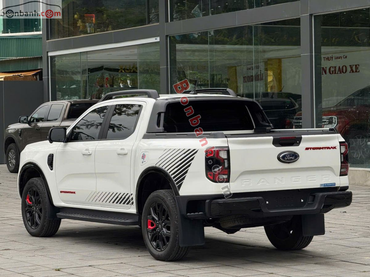 Bán ô tô Ford Ranger Stormtrak 2.0L 4x4 AT - 2025 - xe cũ