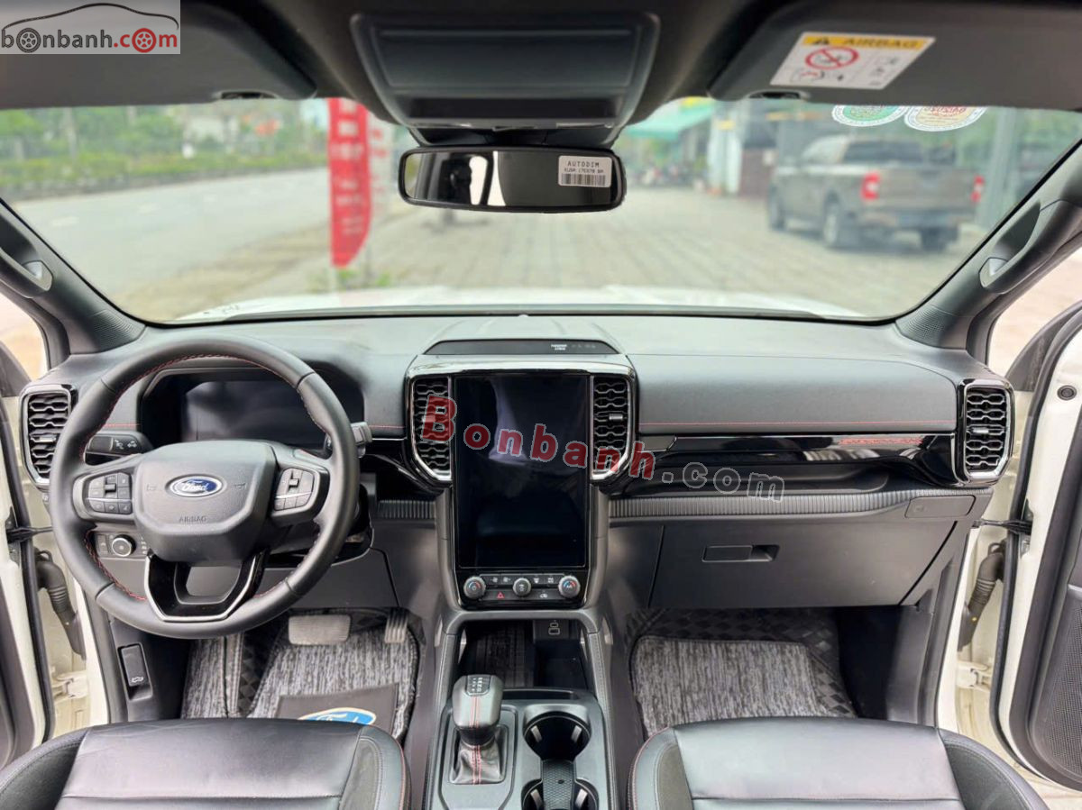 Bán ô tô Ford Ranger Stormtrak 2.0L 4x4 AT - 2025 - xe cũ