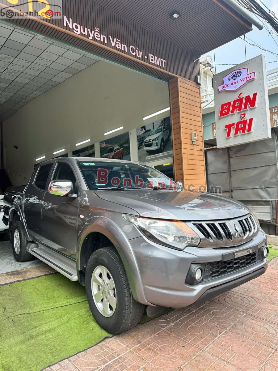 Bán ô tô Mitsubishi Triton 4x2 AT - 2018 - xe cũ