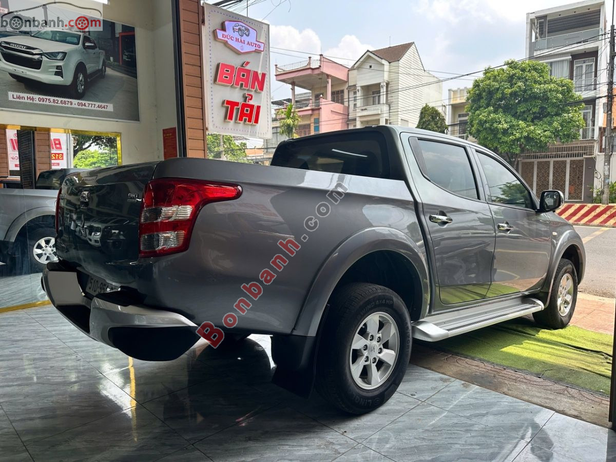 Bán ô tô Mitsubishi Triton 4x2 AT - 2018 - xe cũ