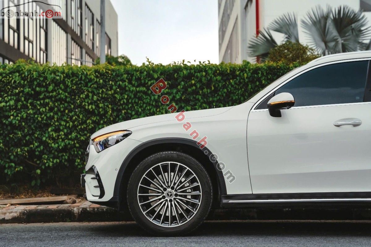 Bán ô tô Mercedes Benz GLC 300 4Matic - 2023 - xe cũ