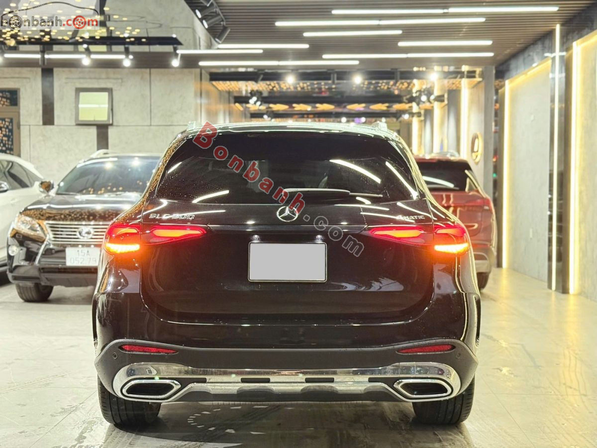 Bán ô tô Mercedes Benz GLC 300 4Matic - 2023 - xe cũ