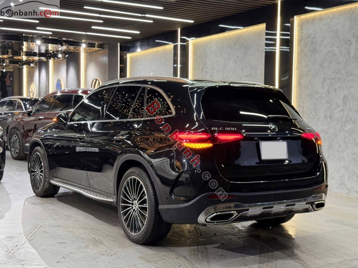 Bán ô tô Mercedes Benz GLC 300 4Matic - 2023 - xe cũ