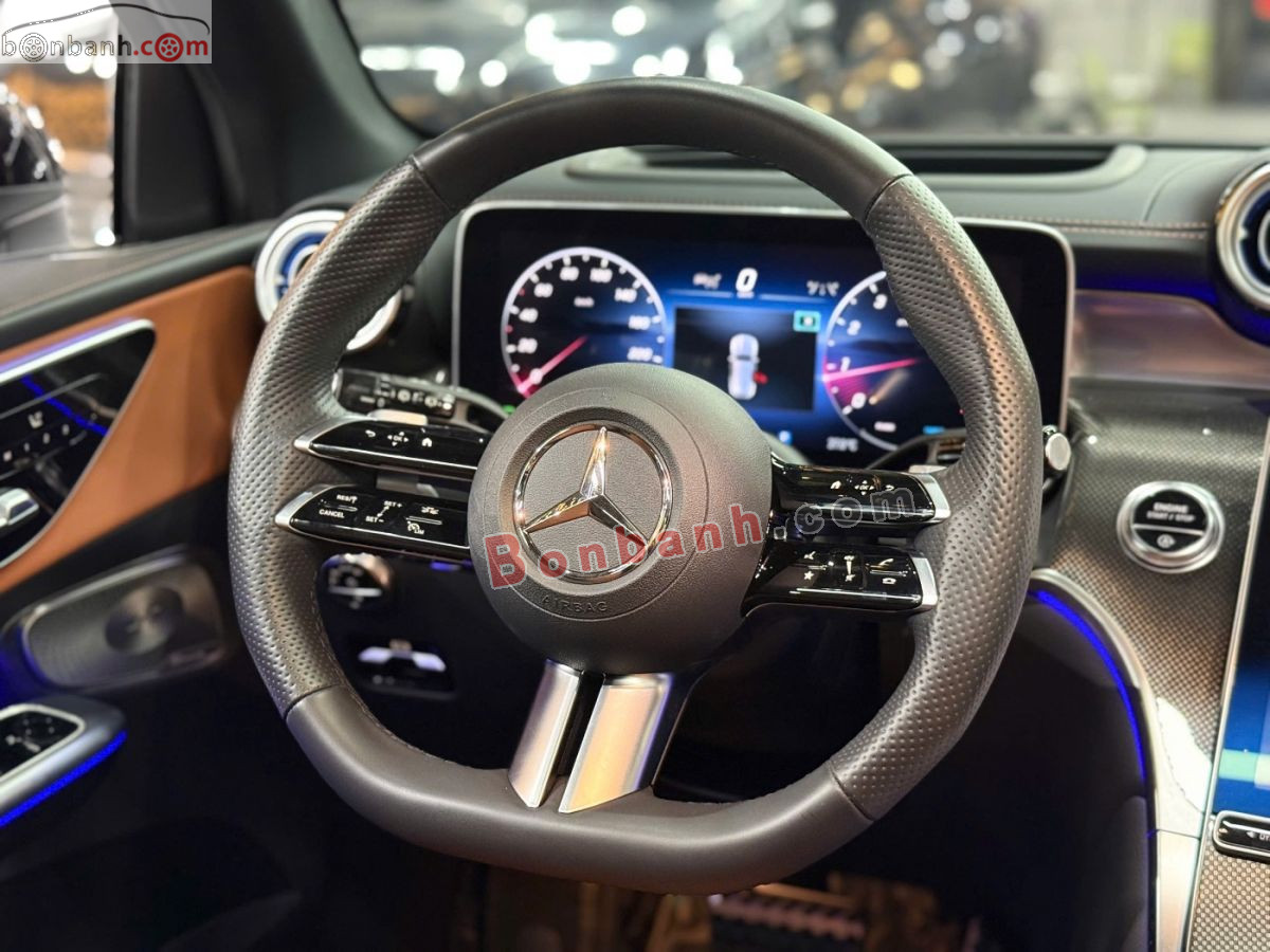 Bán ô tô Mercedes Benz GLC 300 4Matic - 2023 - xe cũ
