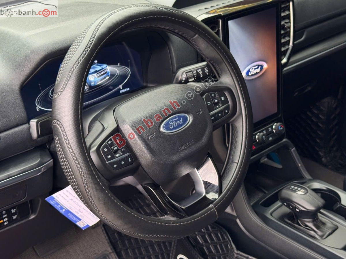 Bán ô tô Ford Everest Titanium Plus 2.0L 4x4 AT - 2023 - xe cũ