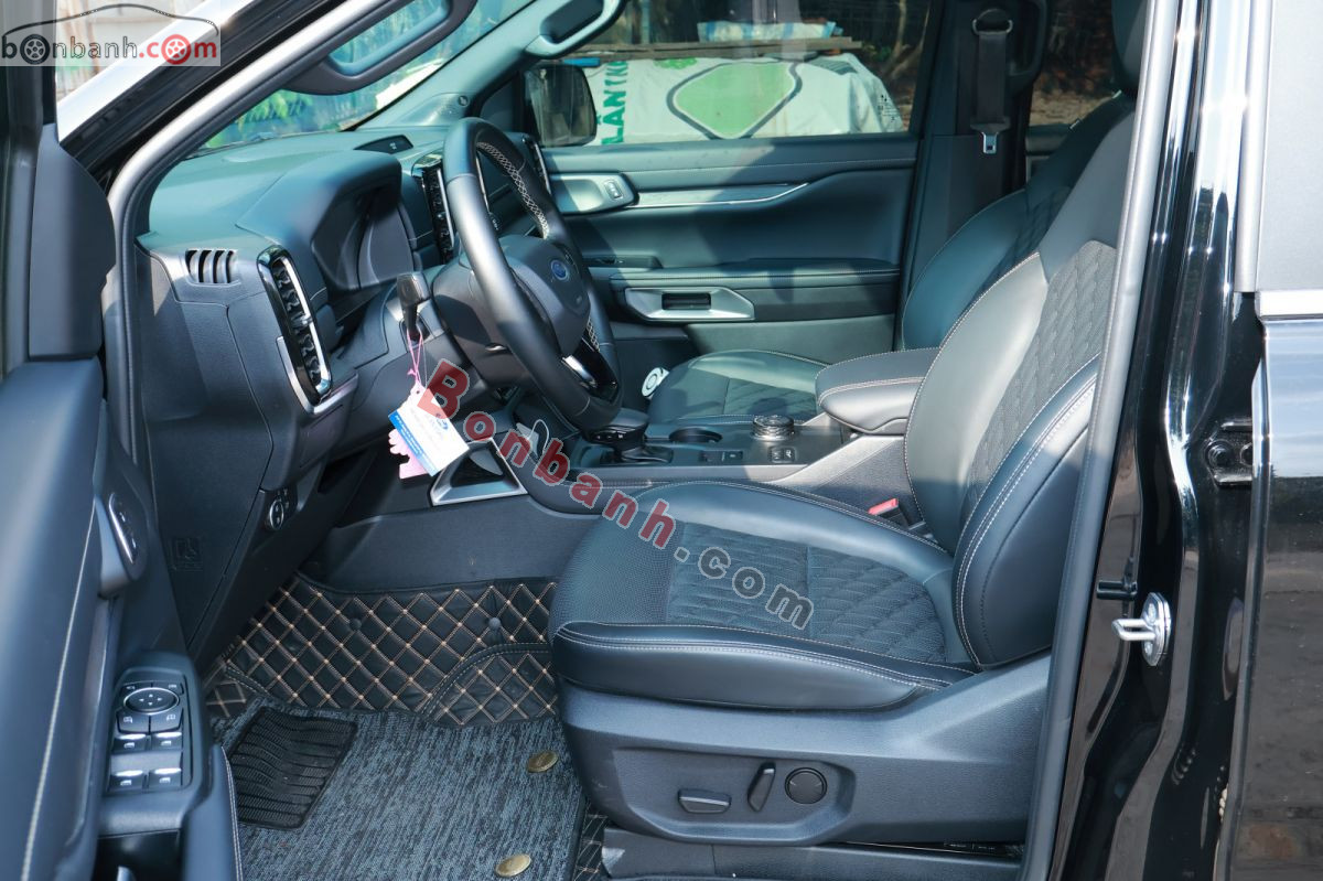 Bán ô tô Ford Everest Platinum 2.0L 4x4 AT - 2025 - xe cũ