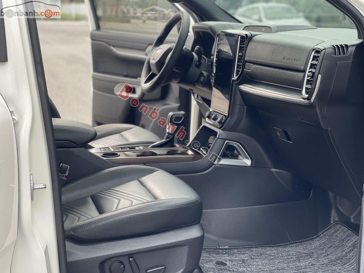 Bán ô tô Ford Everest Titanium 2.0L 4x2 AT - 2022 - xe cũ