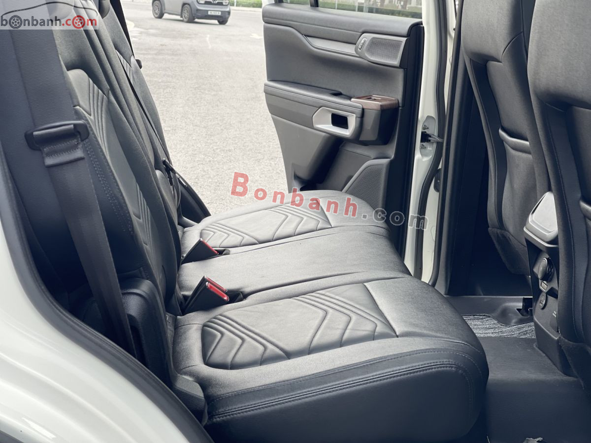 Bán ô tô Ford Everest Titanium 2.0L 4x2 AT - 2022 - xe cũ