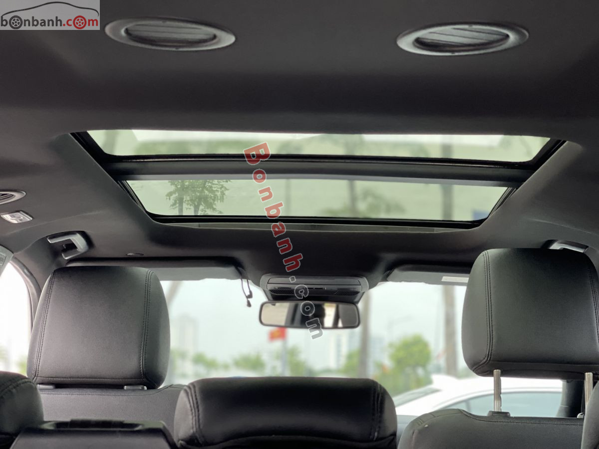 Bán ô tô Ford Everest Titanium 2.0L 4x2 AT - 2022 - xe cũ
