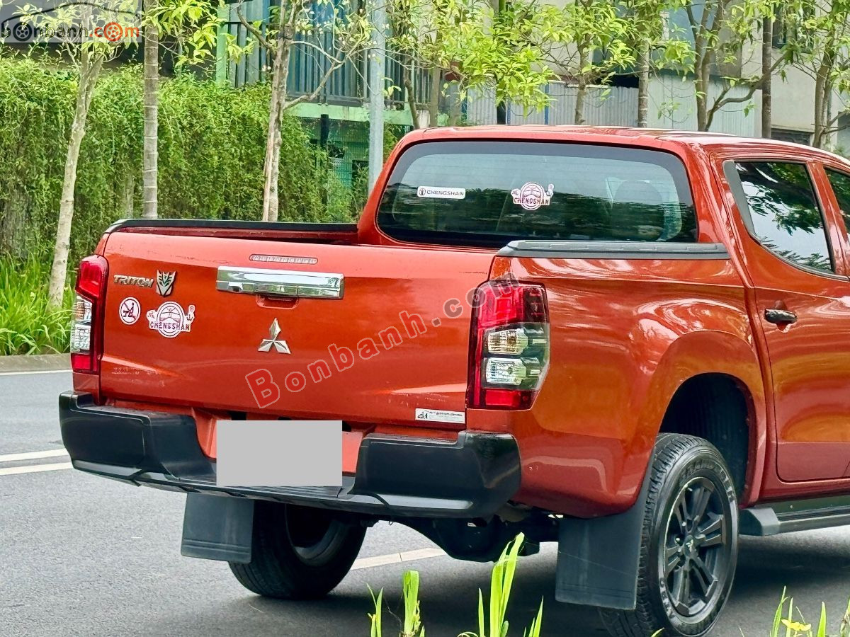 Bán ô tô Mitsubishi Triton 4x2 AT - 2023 - xe cũ
