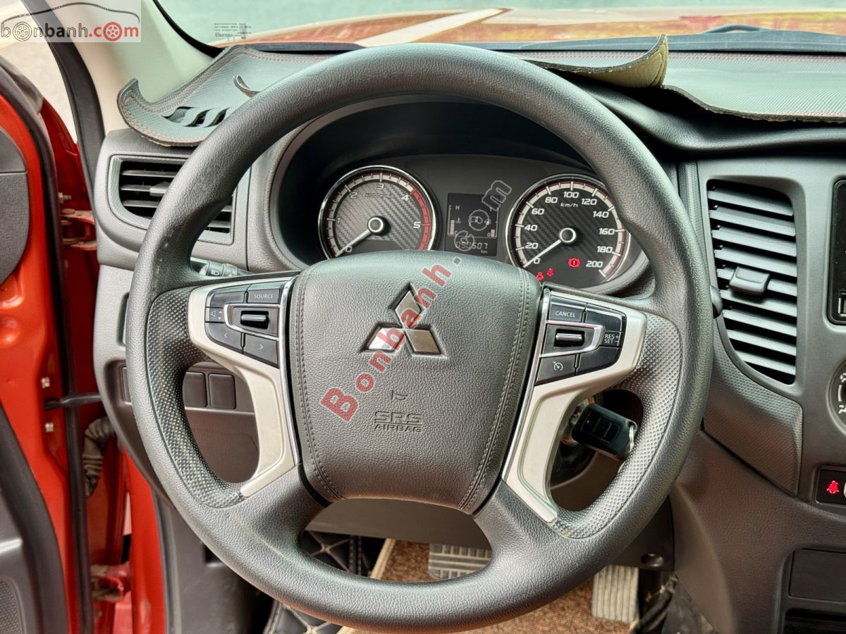 Bán ô tô Mitsubishi Triton 4x2 AT - 2023 - xe cũ