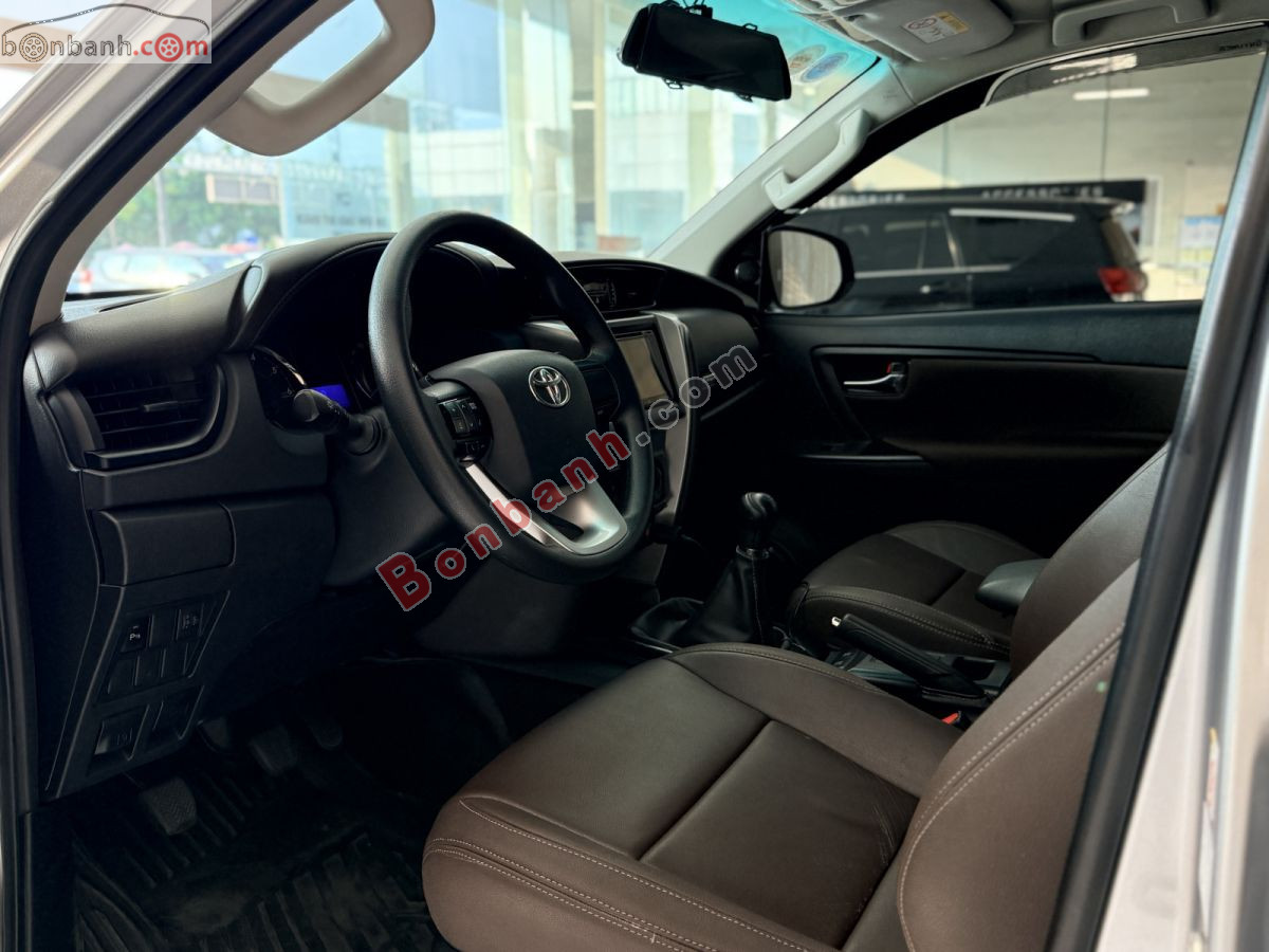 Bán ô tô Toyota Fortuner 2.4G 4x2 MT - 2019 - xe cũ