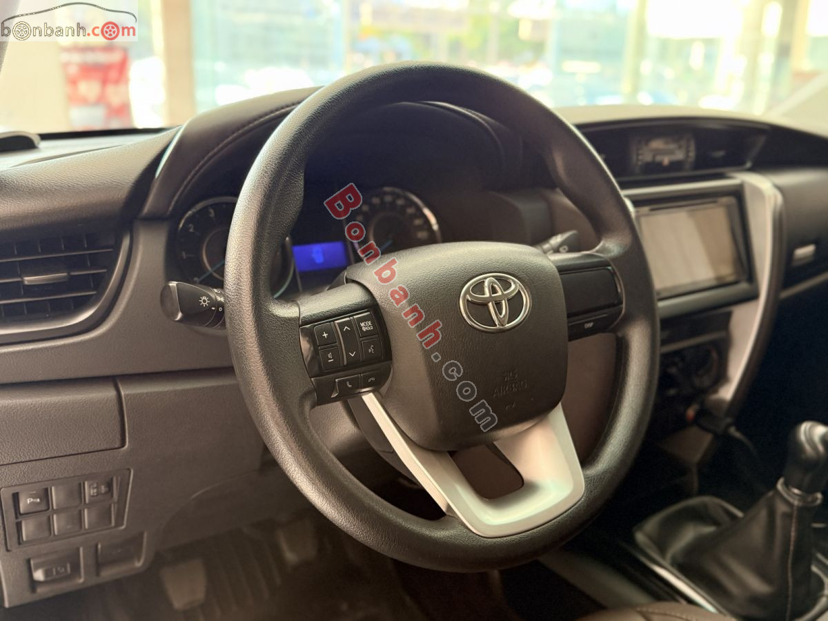Bán ô tô Toyota Fortuner 2.4G 4x2 MT - 2019 - xe cũ