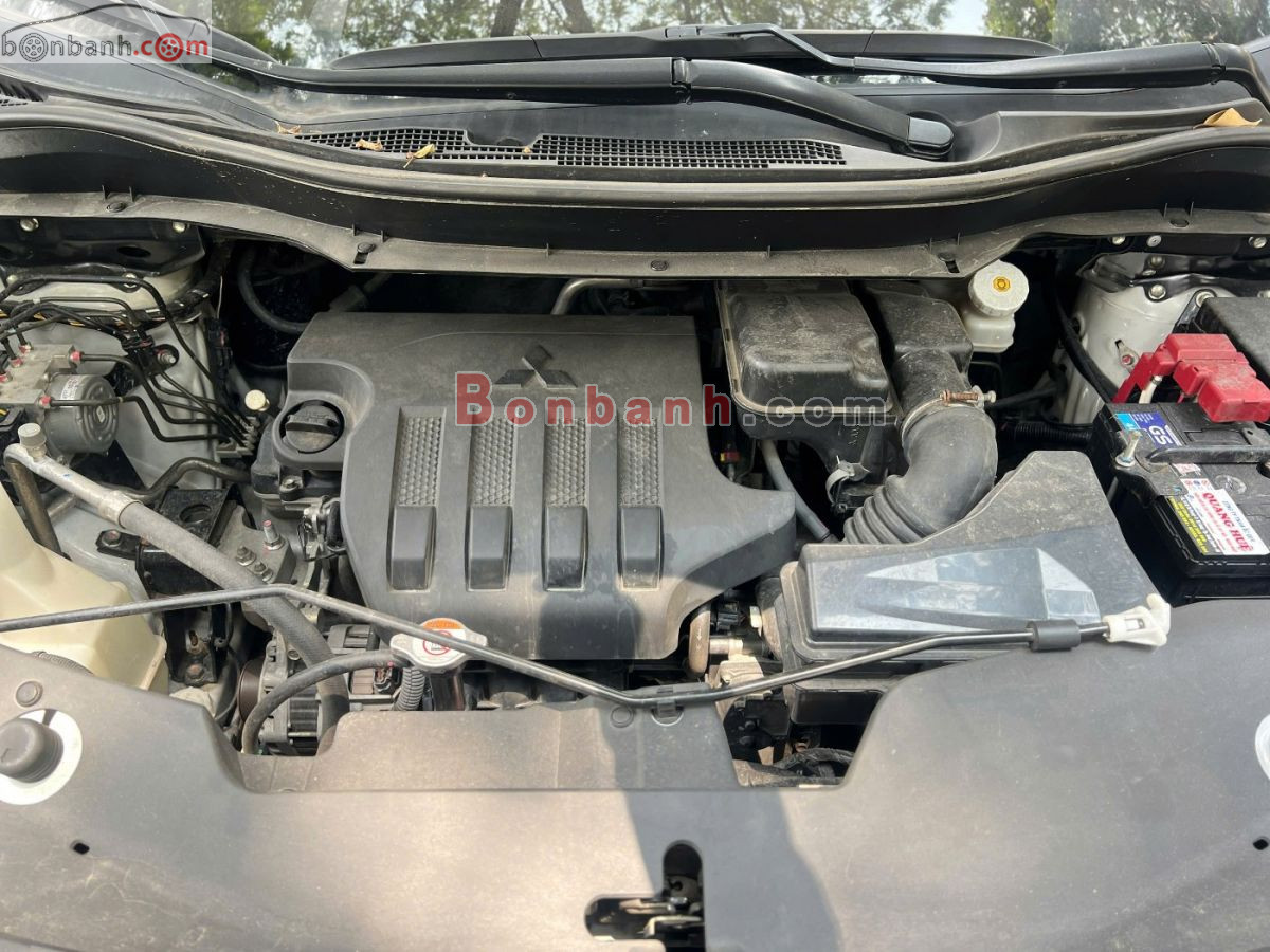 Bán ô tô Mitsubishi Xpander Cross 1.5 AT - 2023 - xe cũ