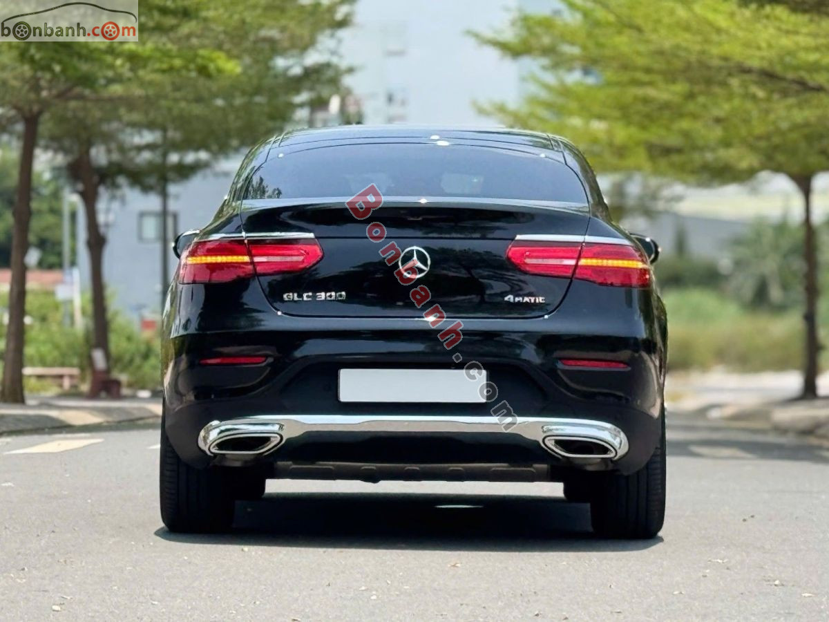 Bán ô tô Mercedes Benz GLC 300 Coupe 4Matic - 2018 - xe cũ