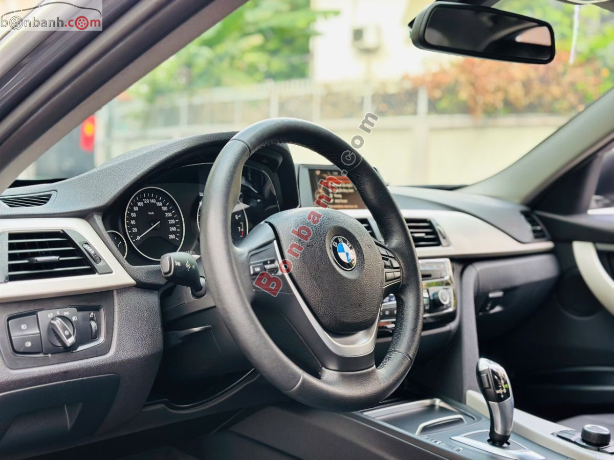 Bán ô tô BMW 3 Series 320i - 2016 - xe cũ