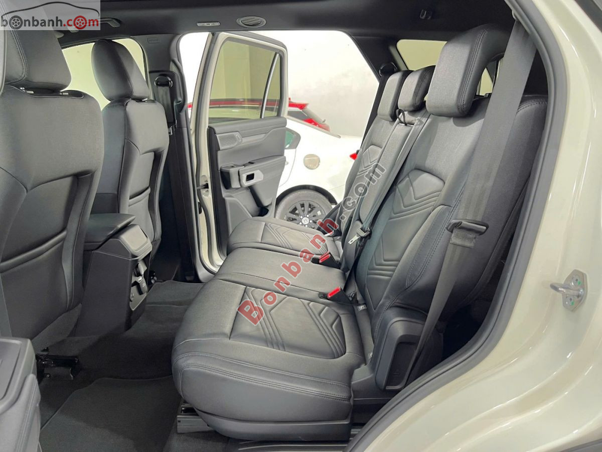 Bán ô tô Ford Everest Titanium 2.0L 4x2 AT - 2023 - xe cũ
