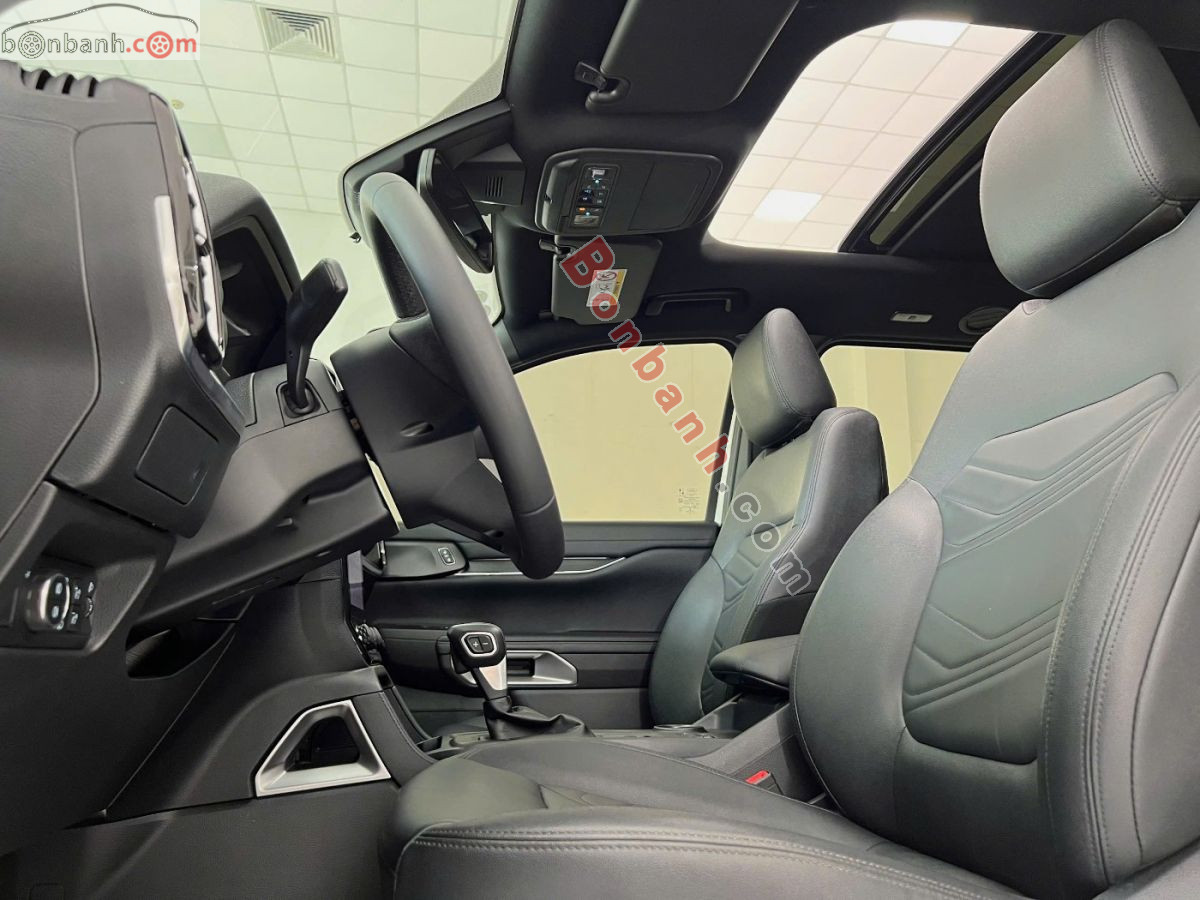 Bán ô tô Ford Everest Titanium 2.0L 4x2 AT - 2023 - xe cũ