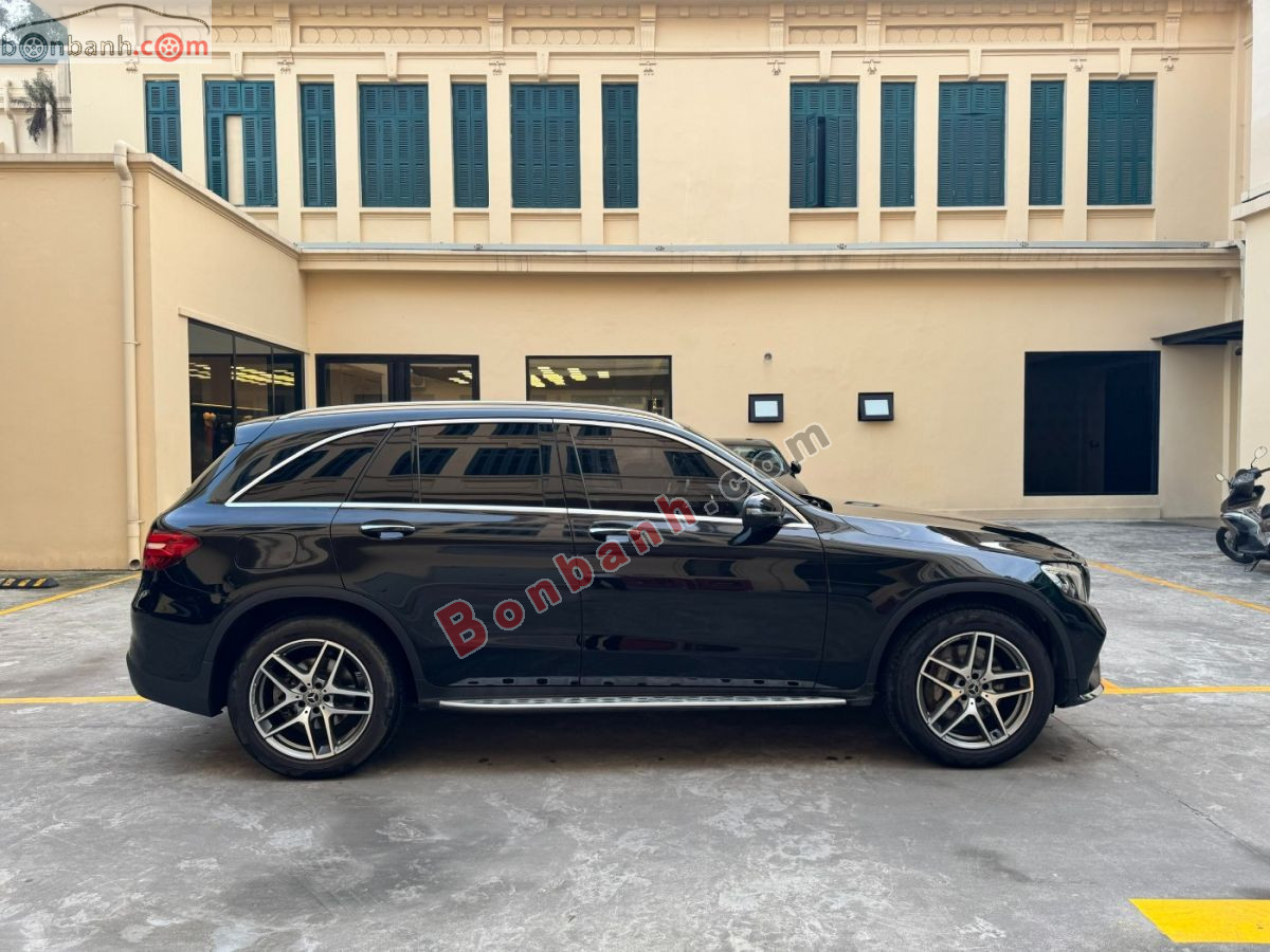 Bán ô tô Mercedes Benz GLC 300 4Matic - 2017 - xe cũ