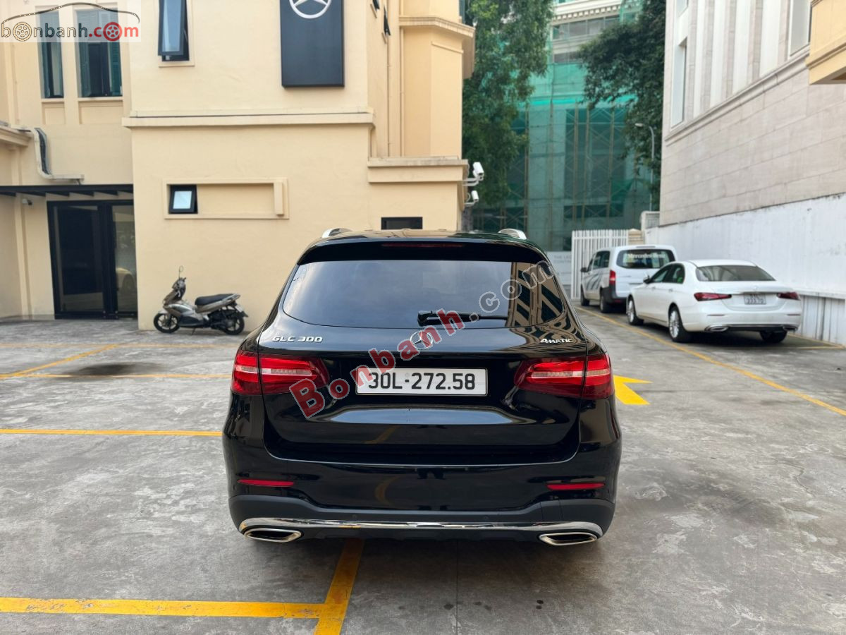 Bán ô tô Mercedes Benz GLC 300 4Matic - 2017 - xe cũ