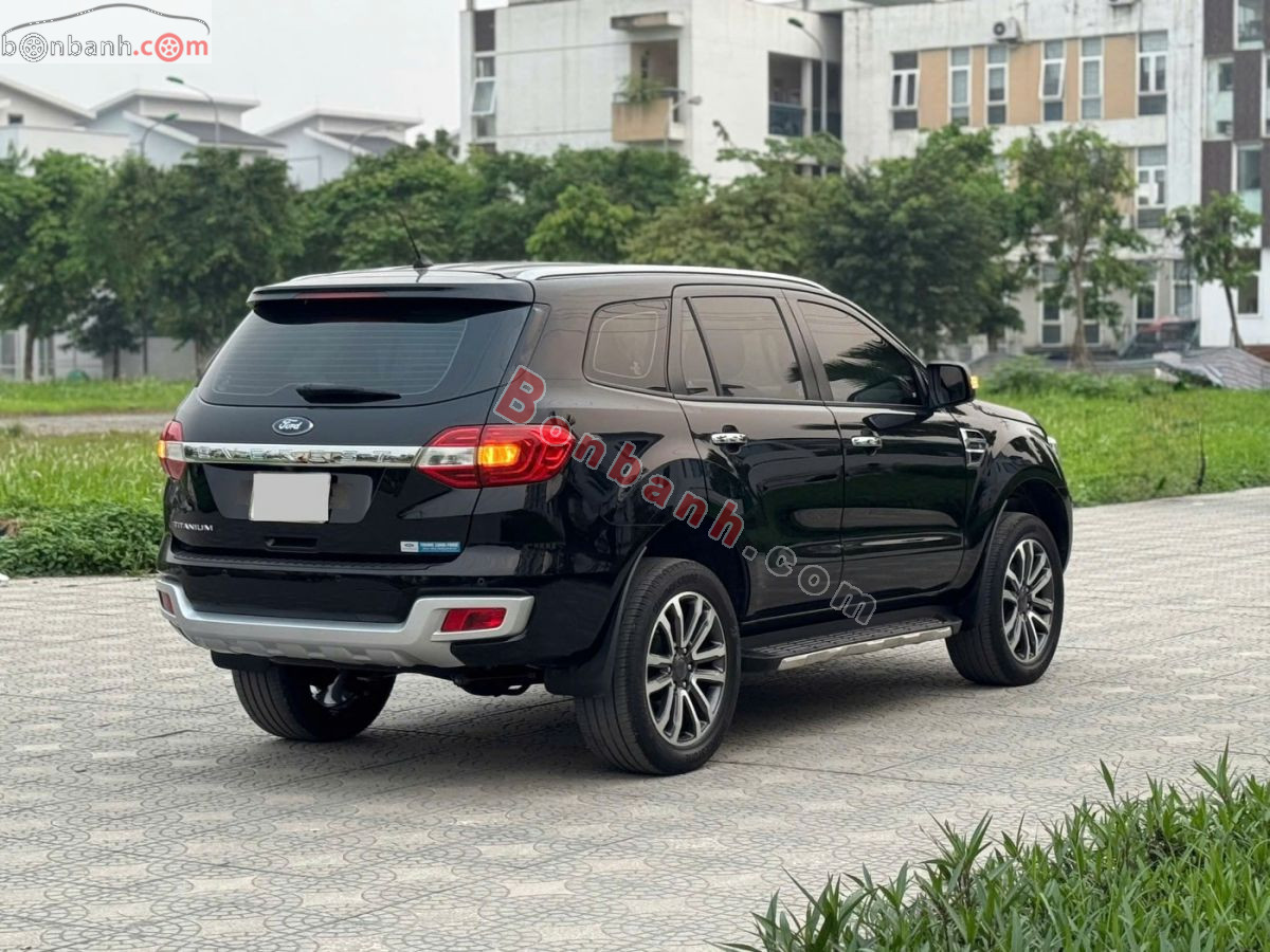 Bán ô tô Ford Everest Titanium 2.0L 4x2 AT - 2021 - xe cũ