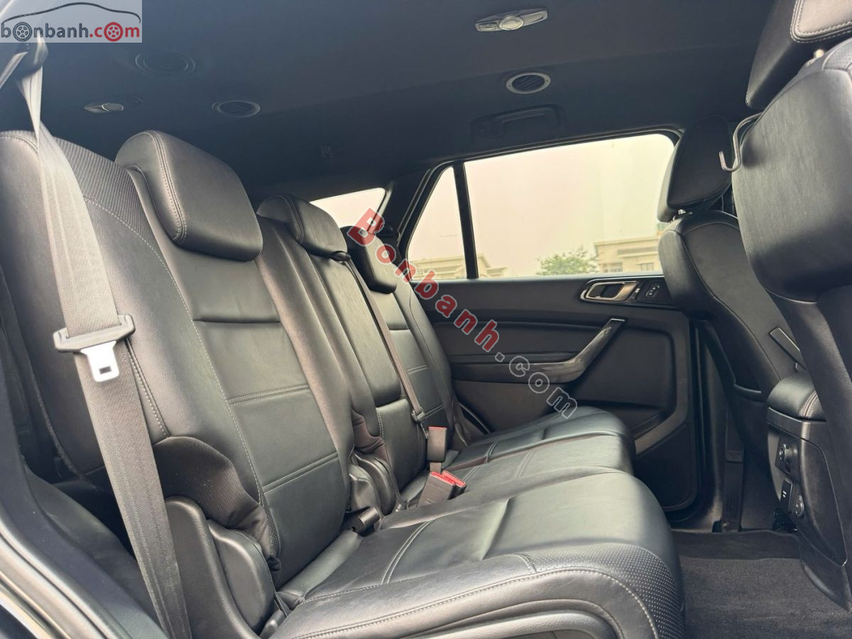 Bán ô tô Ford Everest Titanium 2.0L 4x2 AT - 2021 - xe cũ