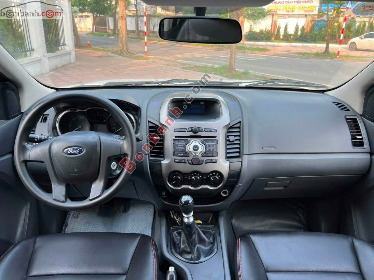 Bán ô tô Ford Ranger XLS 2.2L 4x2 MT - 2015 - xe cũ
