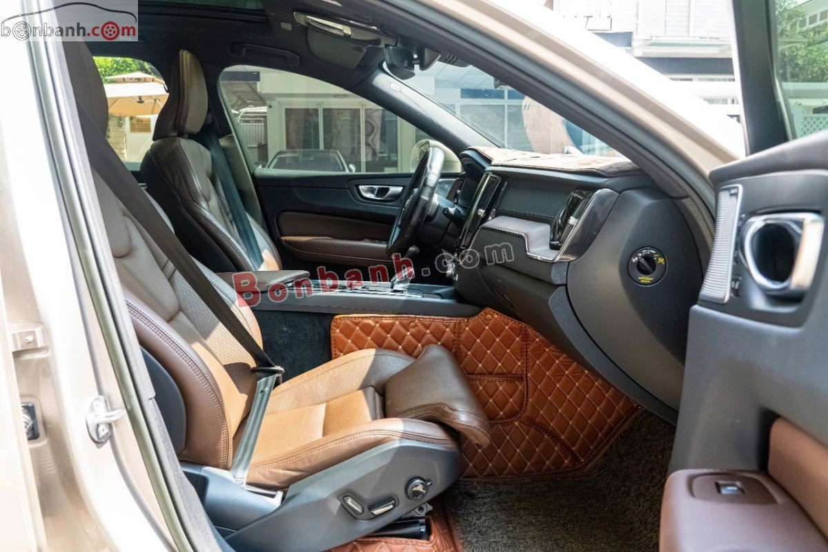 Bán ô tô Volvo XC60 Ultimate Bright B6 AWD - 2023 - xe cũ