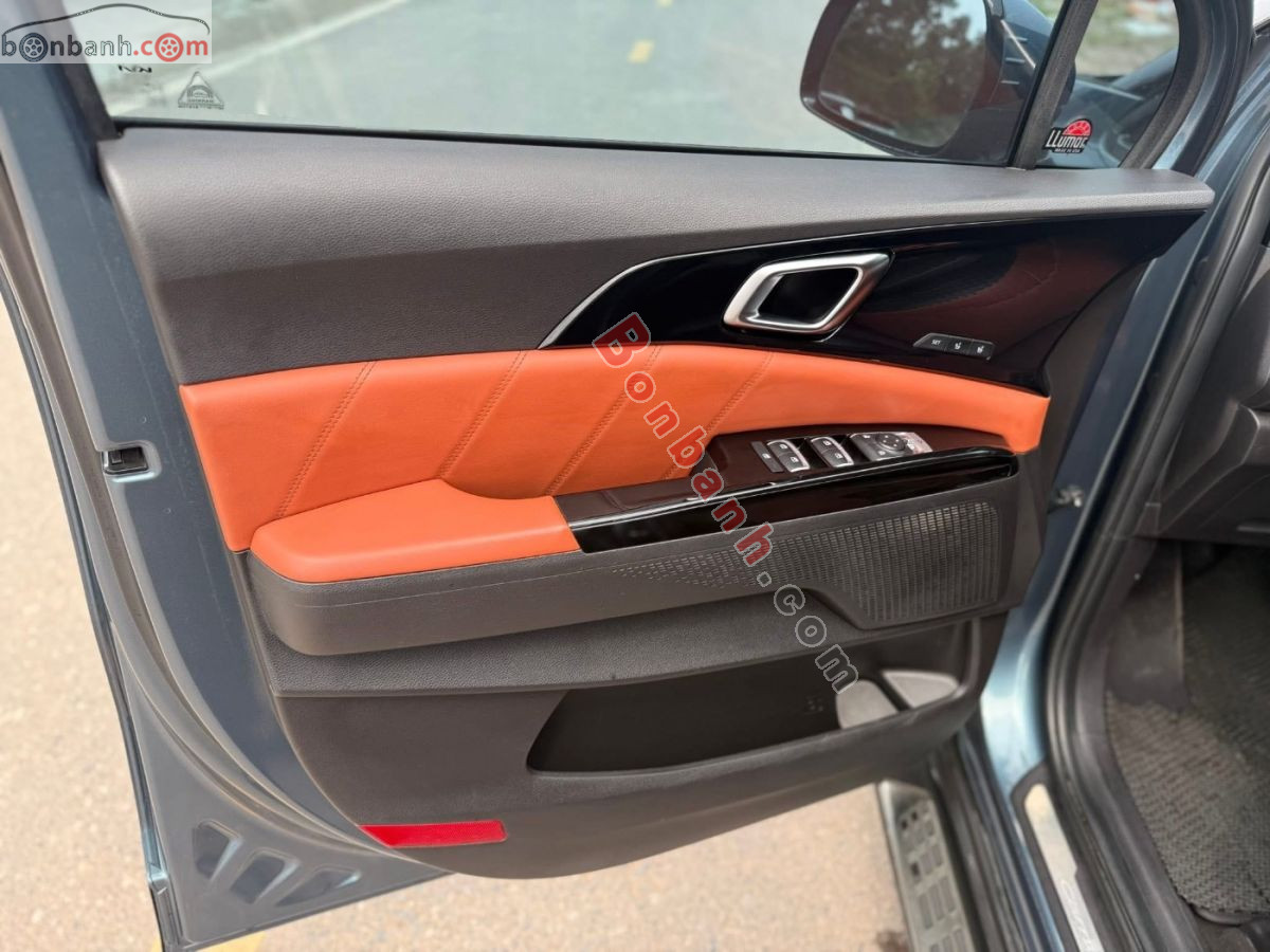 Bán ô tô Kia Carnival Premium 2.2D - 2022 - xe cũ