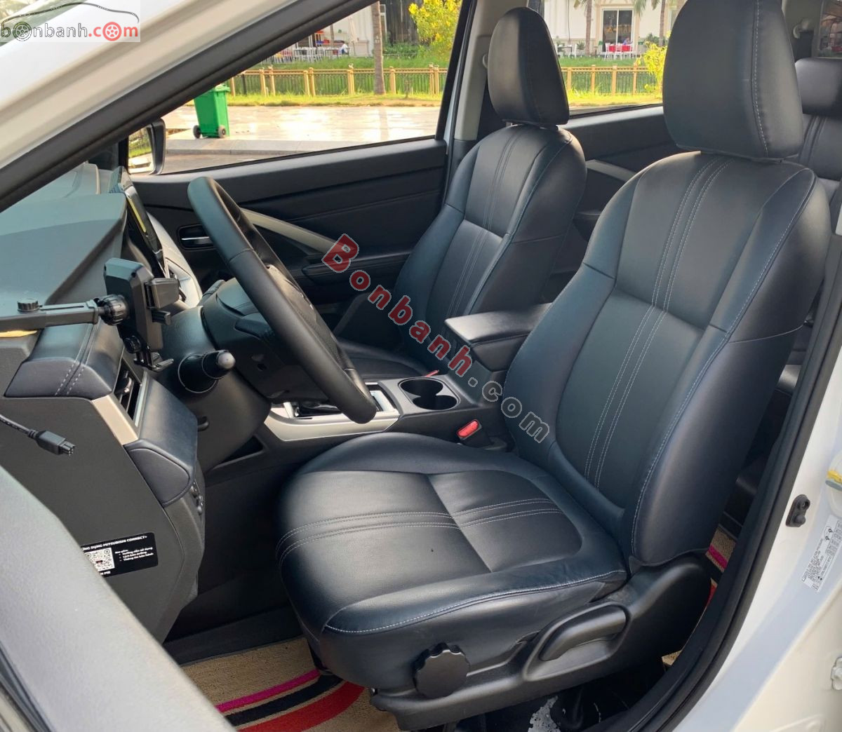 Bán ô tô Mitsubishi Xpander Cross 1.5 AT - 2024 - xe cũ
