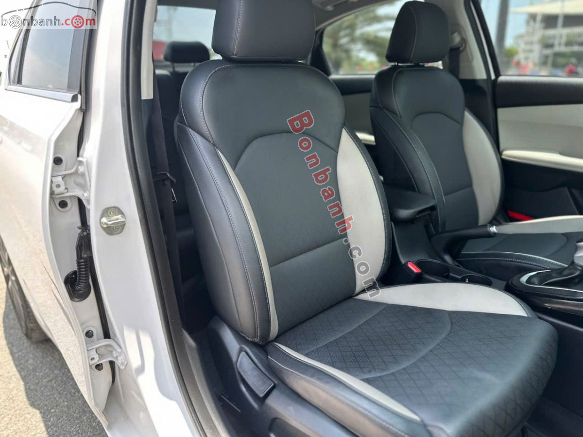 Bán ô tô Kia K3 Luxury 1.6 AT - 2022 - xe cũ