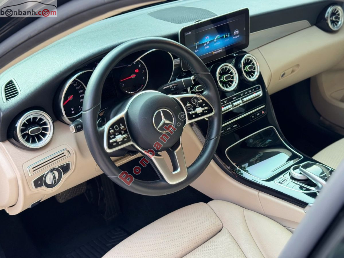Bán ô tô Mercedes Benz C class C180 AMG - 2021 - xe cũ