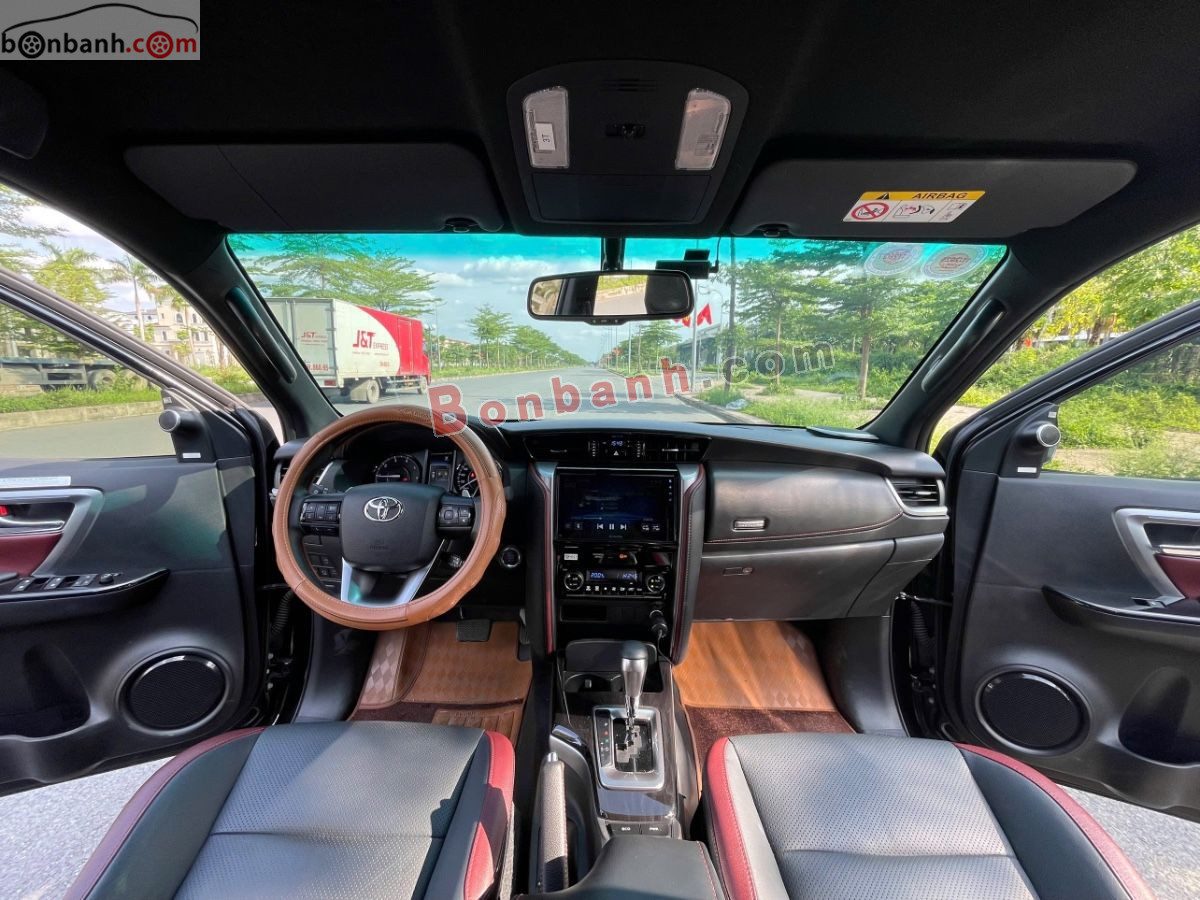 Bán ô tô Toyota Fortuner Legender 2.4L 4x2 AT - 2024 - xe cũ