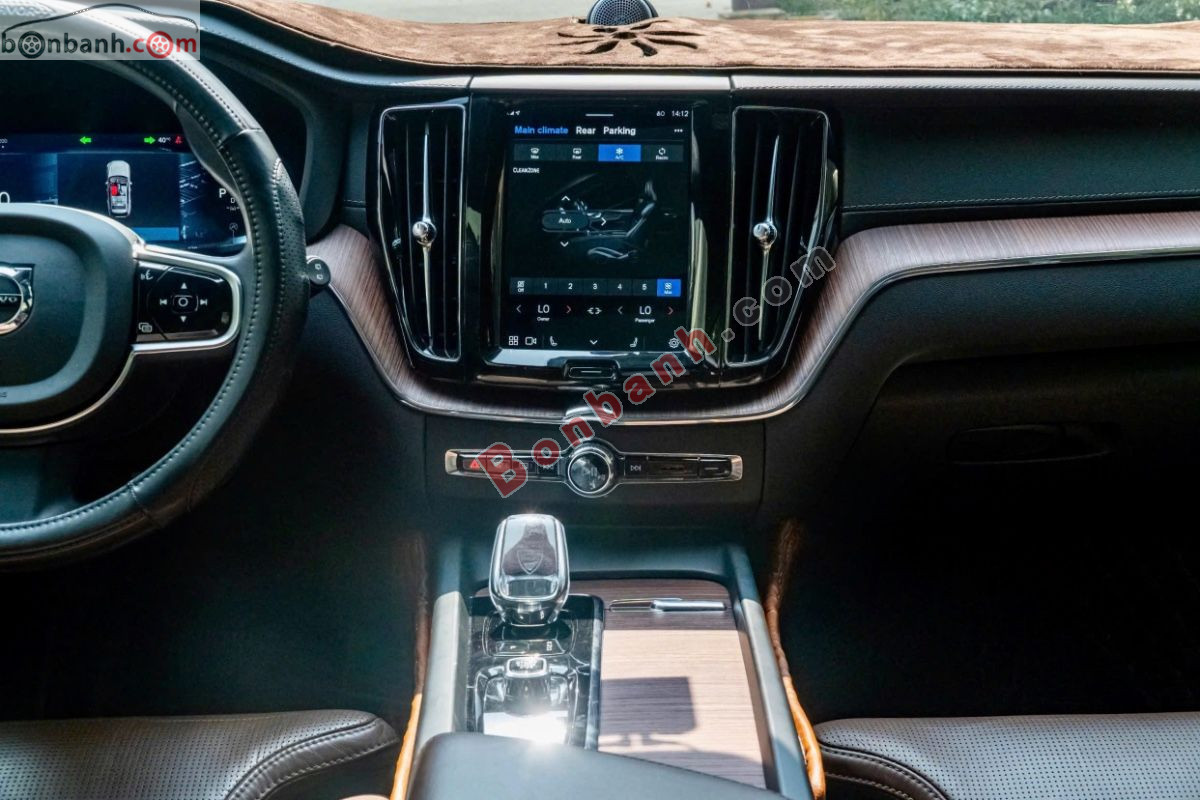 Bán ô tô Volvo XC60 Ultimate Bright B6 AWD - 2023 - xe cũ