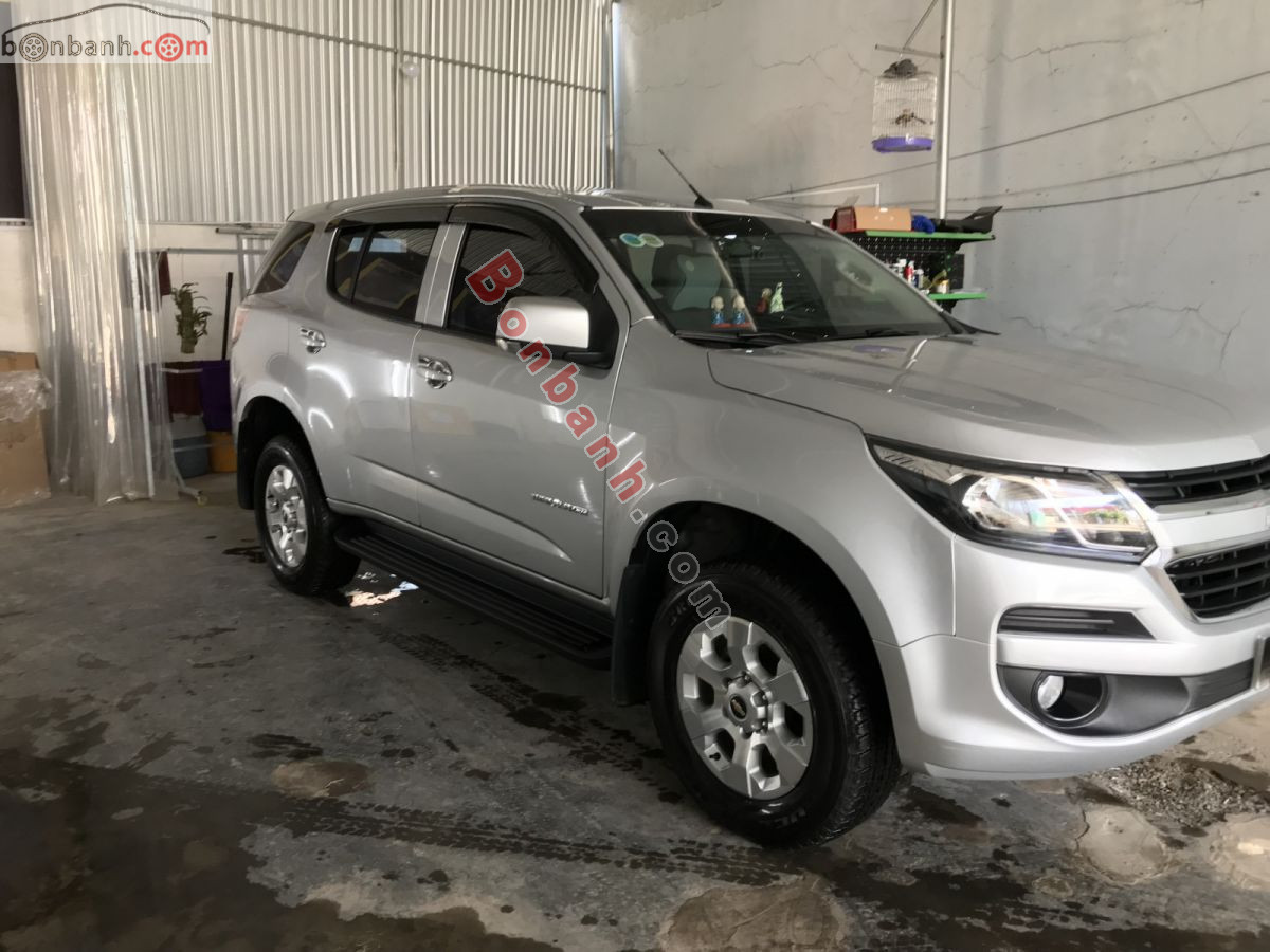 Bán ô tô Chevrolet Trailblazer LT 2.5L 4x2 MT - 2019 - xe cũ