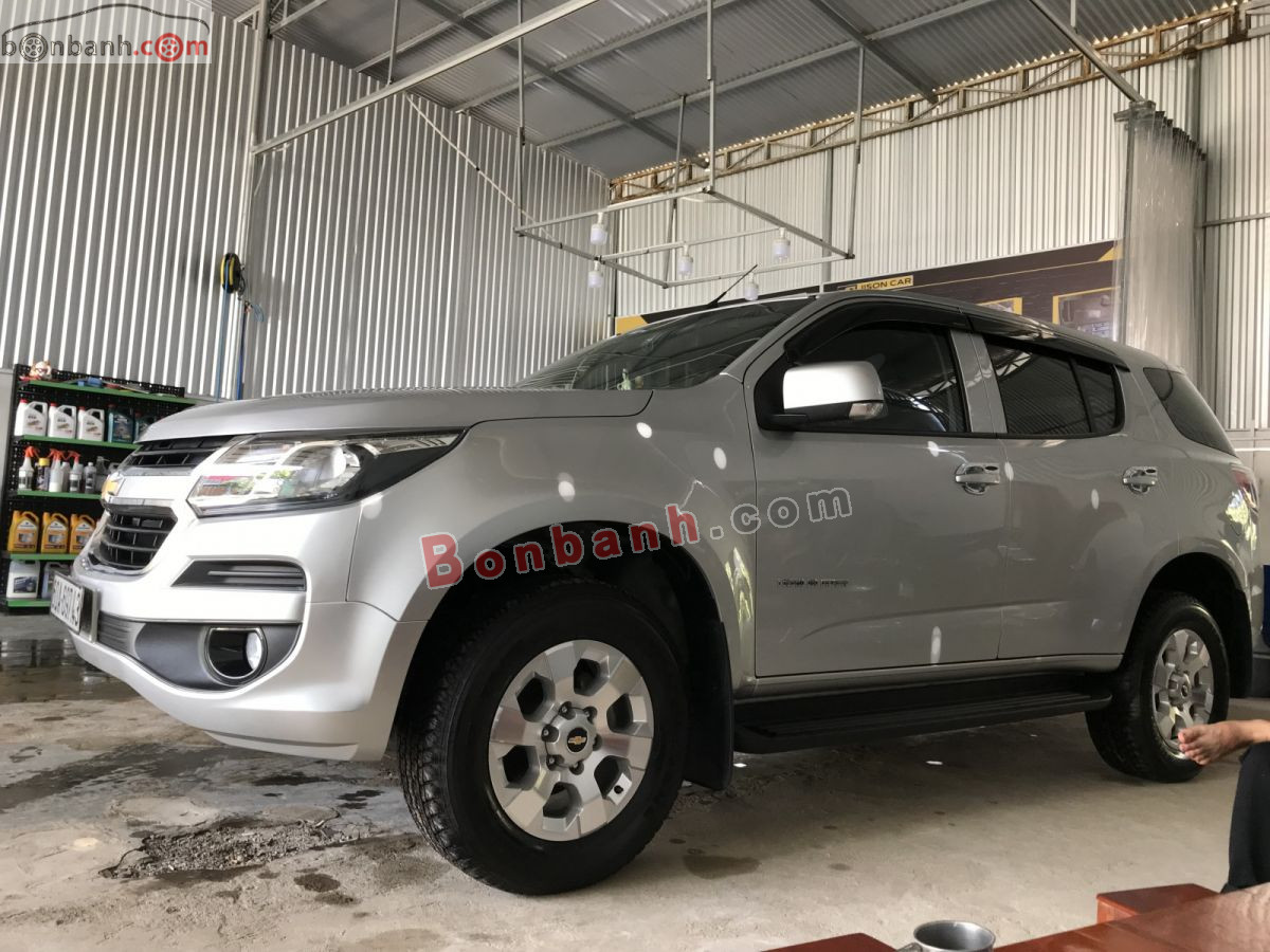 Bán ô tô Chevrolet Trailblazer LT 2.5L 4x2 MT - 2019 - xe cũ