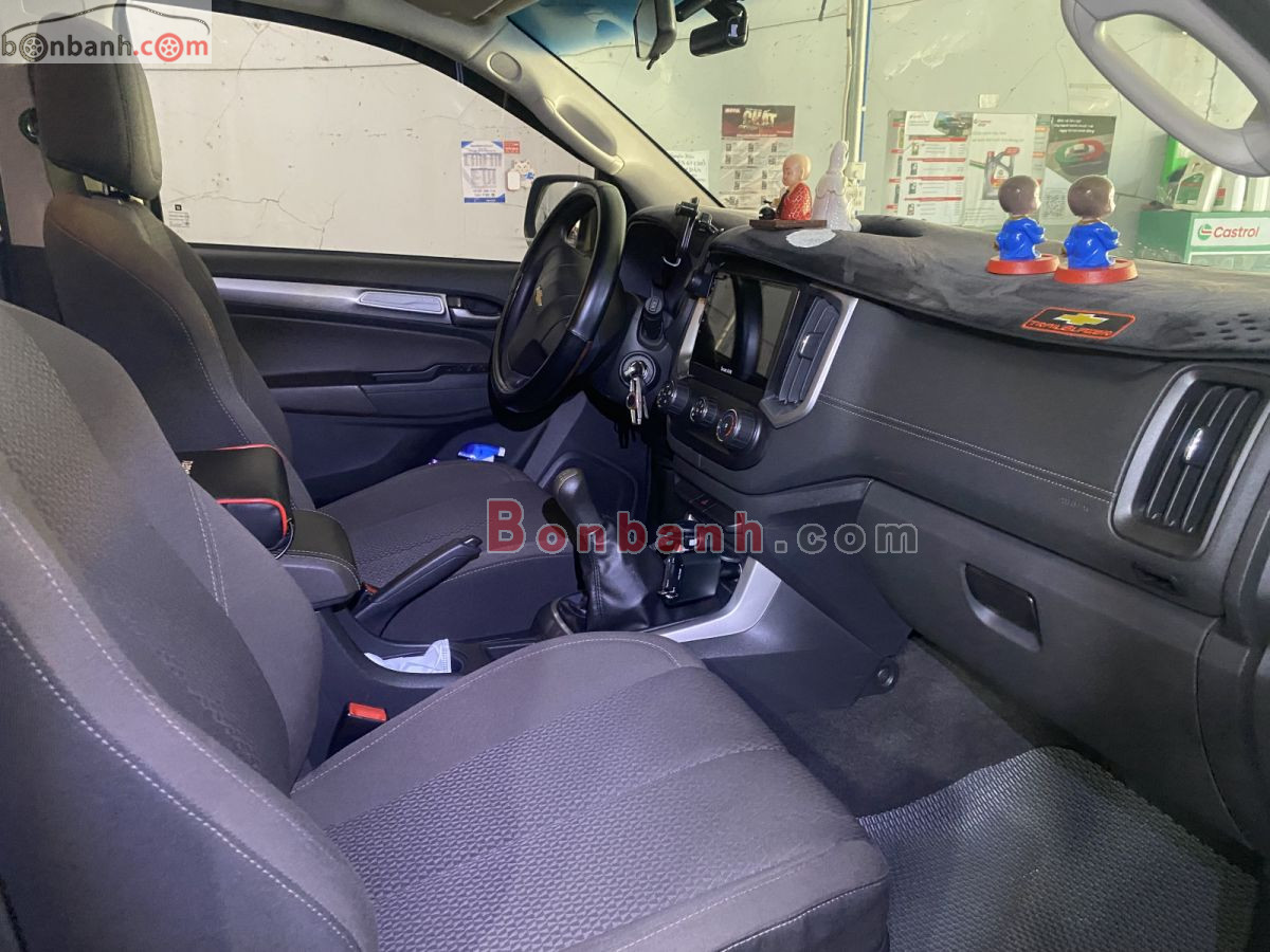 Bán ô tô Chevrolet Trailblazer LT 2.5L 4x2 MT - 2019 - xe cũ