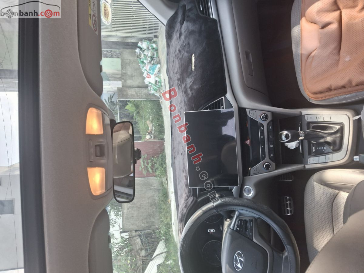 Bán ô tô Hyundai Elantra 2.0 - 2016 - xe cũ