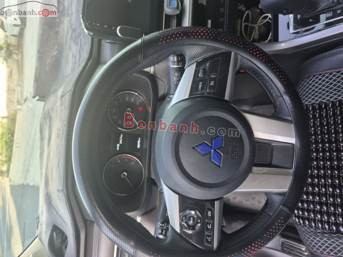 Bán ô tô Mitsubishi Xpander Premium 1.5 AT - 2022 - xe cũ