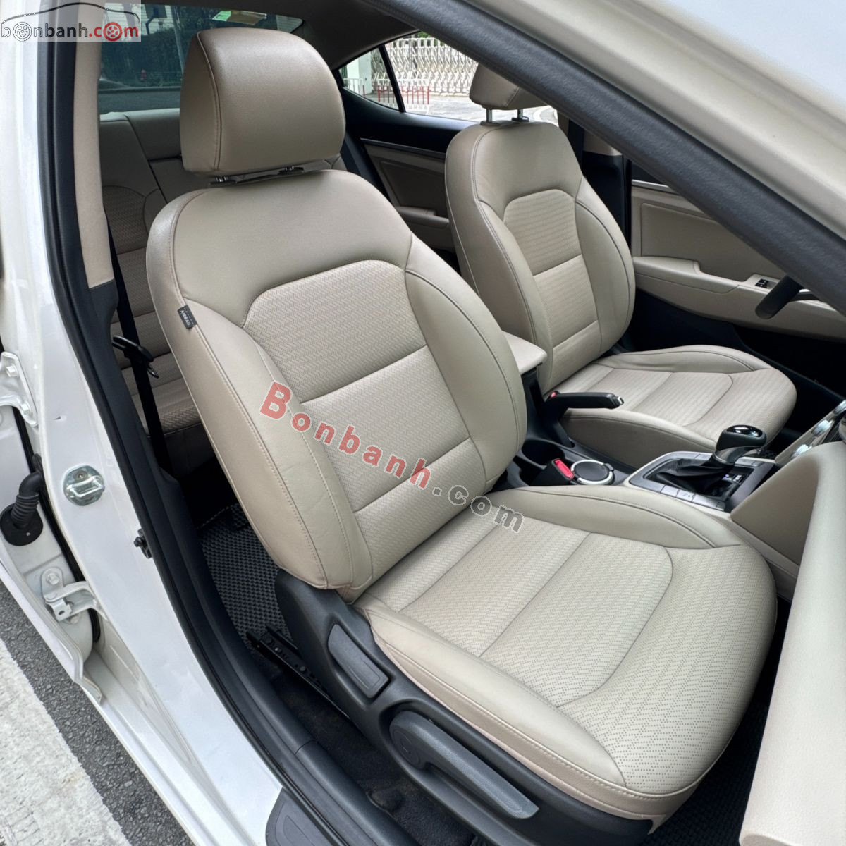 Bán ô tô Hyundai Elantra 2.0 AT - 2021 - xe cũ