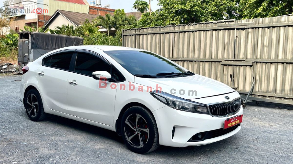 Bán ô tô Kia Cerato 1.6 MT - 2017 - xe cũ