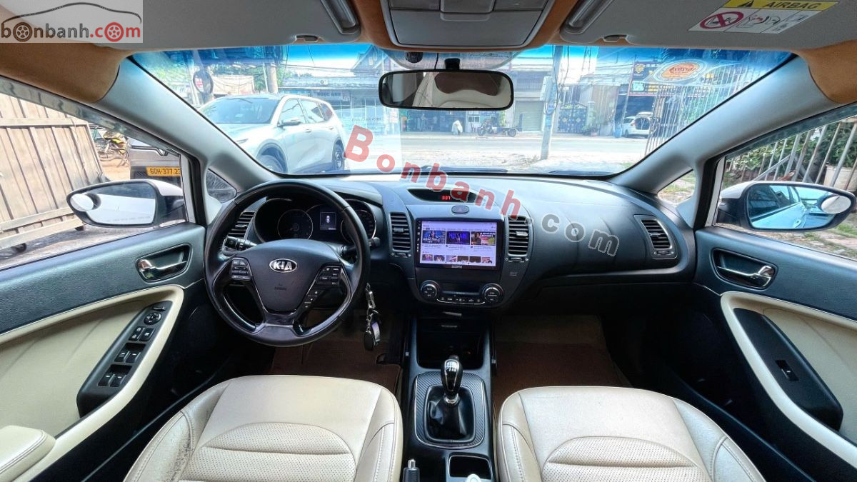 Bán ô tô Kia Cerato 1.6 MT - 2017 - xe cũ