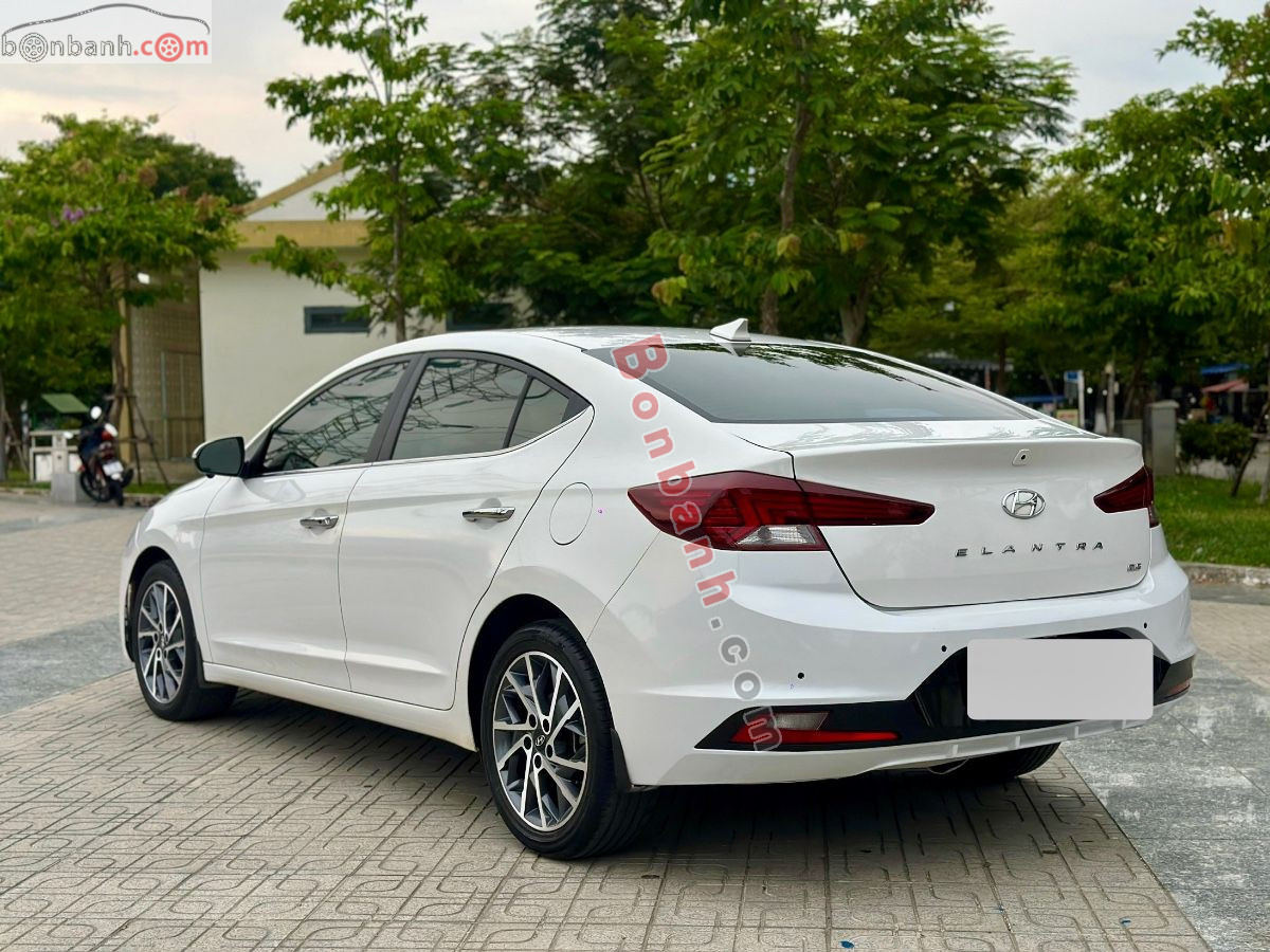 Bán ô tô Hyundai Elantra 2.0 AT - 2021 - xe cũ