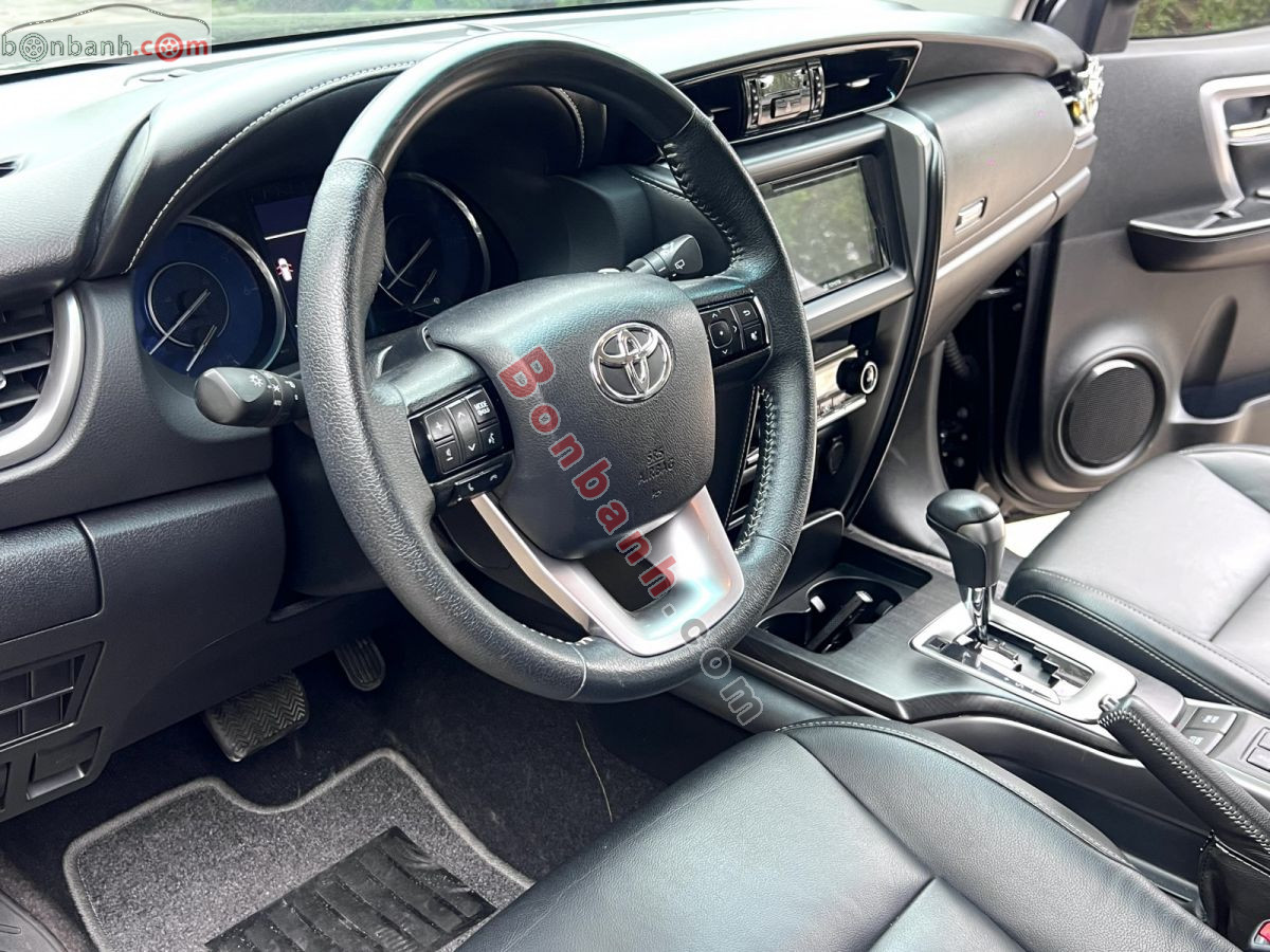 Bán ô tô Toyota Fortuner 2.4L 4x2 AT - 2022 - xe cũ