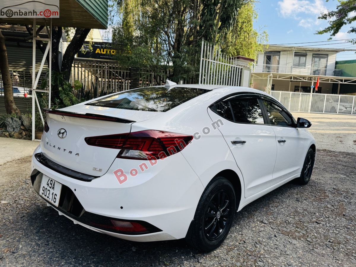 Bán ô tô Hyundai Elantra 1.6 MT - 2021 - xe cũ