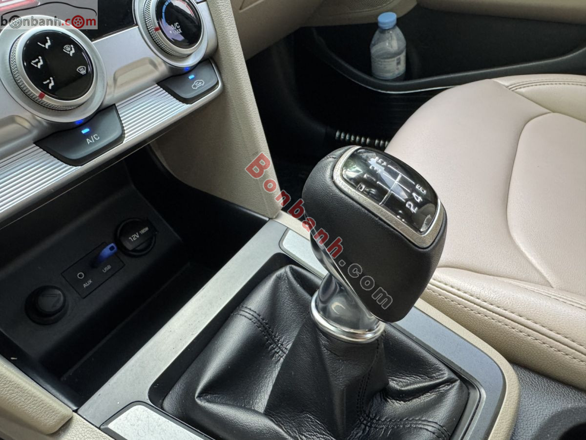 Bán ô tô Hyundai Elantra 1.6 MT - 2021 - xe cũ