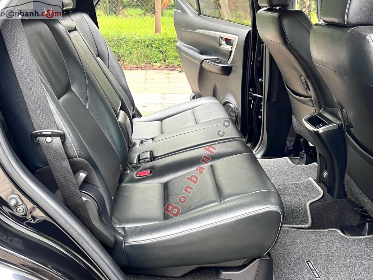 Bán ô tô Toyota Fortuner 2.4L 4x2 AT - 2022 - xe cũ
