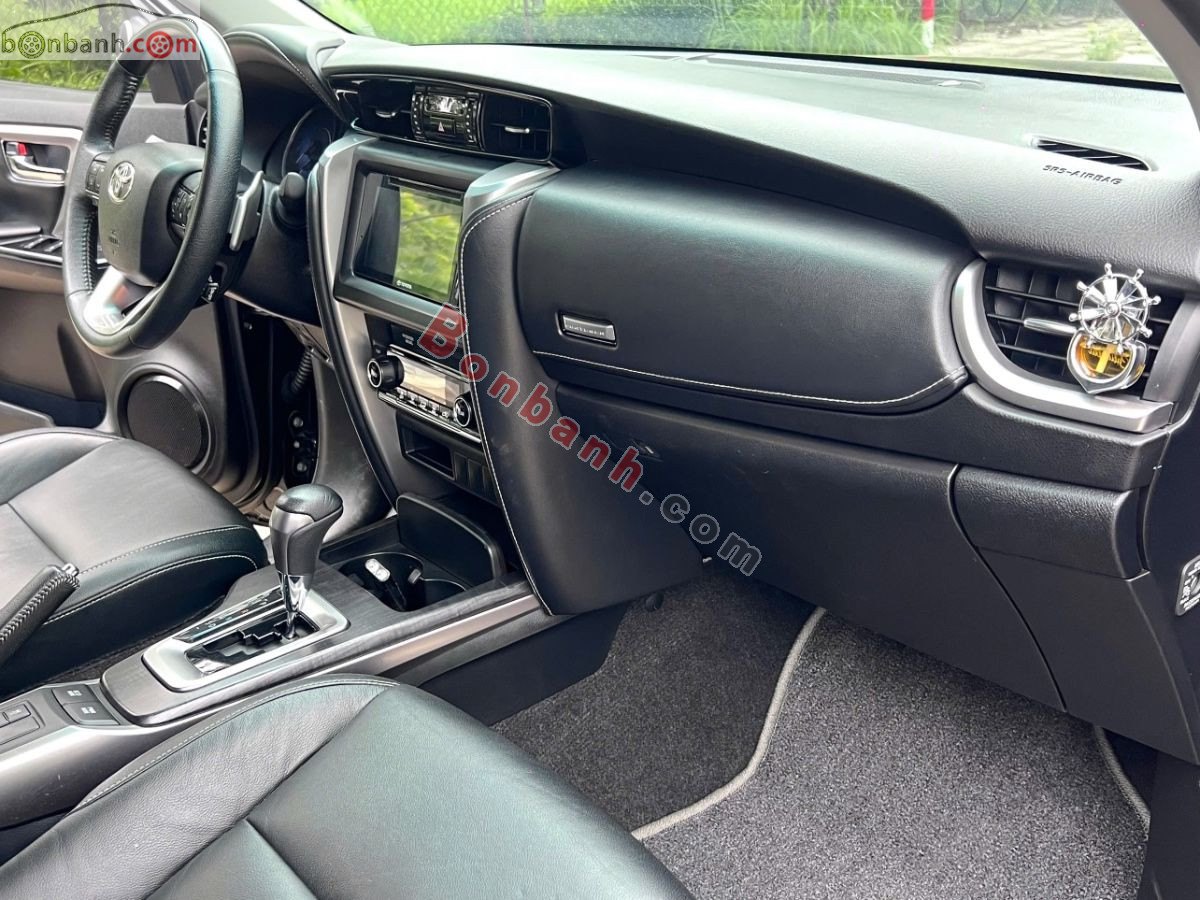 Bán ô tô Toyota Fortuner 2.4L 4x2 AT - 2022 - xe cũ